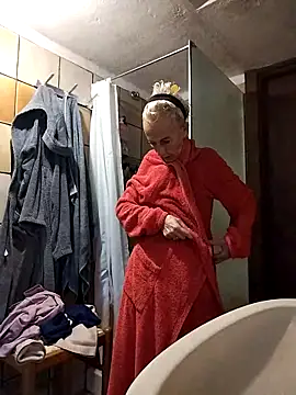 clarabell4 online show from October 2025 05:41:01 AM