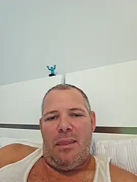 Snapshot of cubanitofeliz40 chatting on February 2026 02:11:02 PM cubanitofeliz40 online show from February 2026 02:11:02 PM