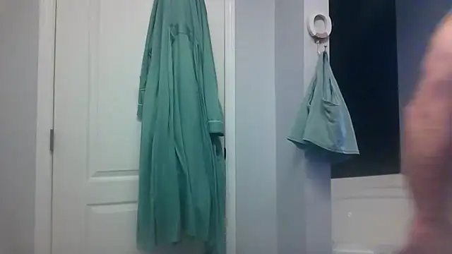 TheGrudge206 online show from November 2025 10:04:02 PM