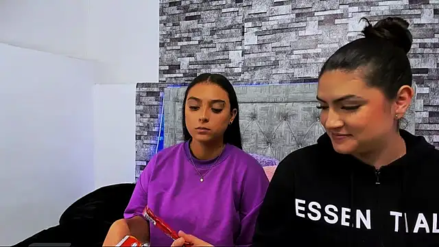 nicolexxaleja online show from October 2025 08:08:02 PM