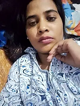 Snapshot of cute_radhikaa chatting on May 2026 11:16:01 AM cute radhikaa online show from May 2026 11:16:01 AM