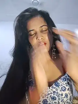 Snapshot of cute_radhikaa chatting on May 2026 09:38:01 AM cute radhikaa online show from May 2026 09:38:01 AM
