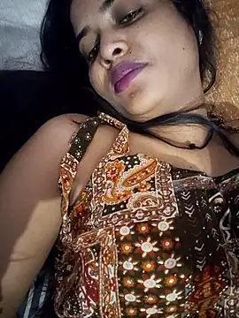 Snapshot of cute_radhikaa chatting on June 2026 08:14:02 PM cute radhikaa online show from June 2026 08:14:02 PM