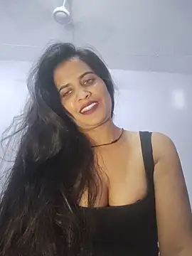 Snapshot of cute_radhikaa chatting on June 2026 11:09:02 AM cute radhikaa online show from June 2026 11:09:02 AM