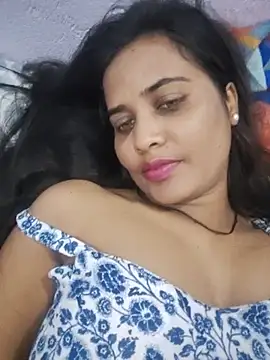 Snapshot of cute_radhikaa chatting on June 2026 08:23:01 AM cute radhikaa online show from June 2026 08:23:01 AM