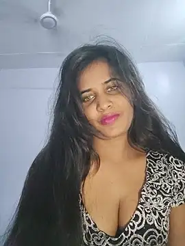 Snapshot of cute_radhikaa chatting on June 2026 07:54:01 AM cute radhikaa online show from June 2026 07:54:01 AM