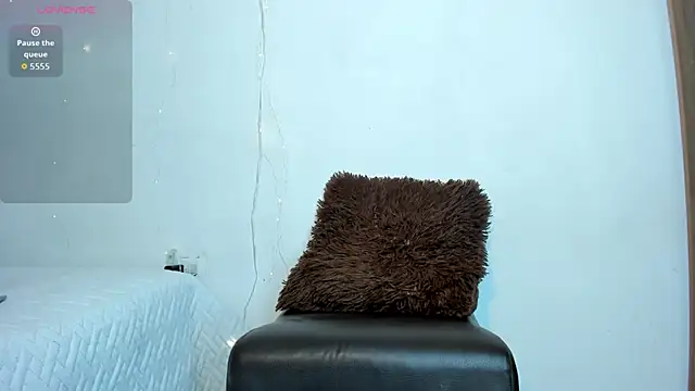 hot boy 04 online show from November 2025 01:55:01 PM