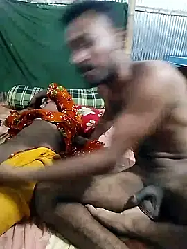 Snapshot of MONiSHA-moni-21 chatting on September 2025 08:05:02 AM MONiSHA-moni-21 online show from September 2025 08:05:02 AM