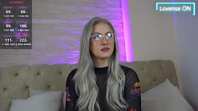 LucyLextonX online show from September 2025 05:07:01 AM