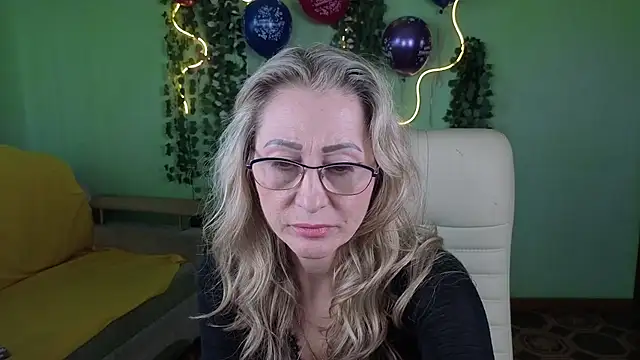 Habibi Honeyy online show from September 2025 12:05:02 PM