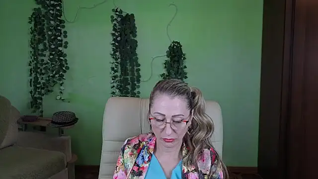 Habibi Honeyy online show from October 2025 11:11:01 AM