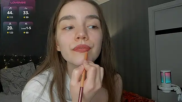 Snapshot of sweete_chantal chatting on April 2026 07:53:02 PM sweete chantal online show from April 2026 07:53:02 PM