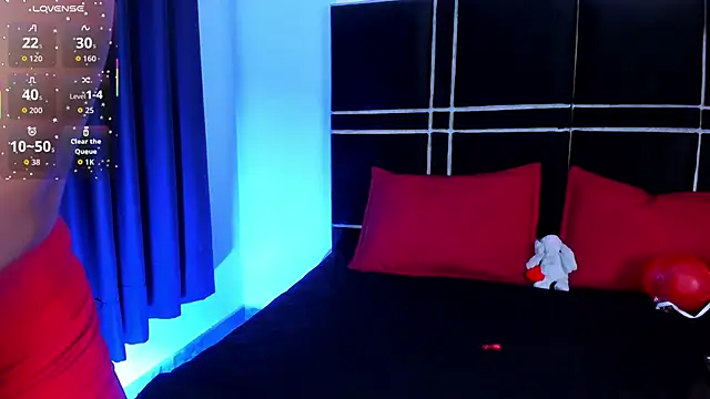 sasha roldann online show from March 2026 06:59:02 PM