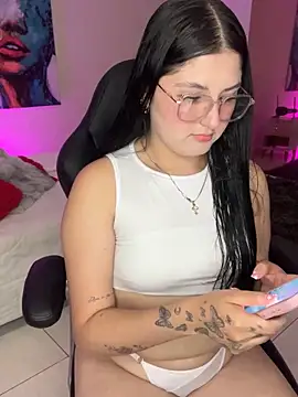 Celestee69 online show from November 2025 07:47:02 PM