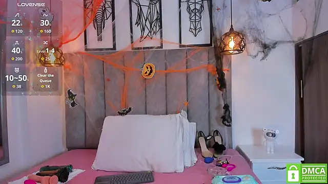 Snapshot of Gia_Scott chatting on October 2025 09:04:02 PM Gia Scott online show from October 2025 09:04:02 PM