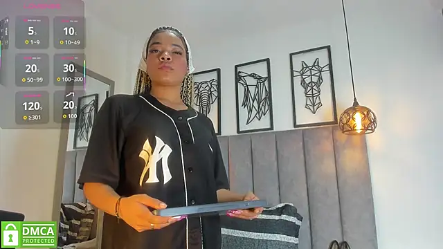 Snapshot of Gia_Scott chatting on November 2025 08:19:01 PM Gia Scott online show from November 2025 08:19:01 PM