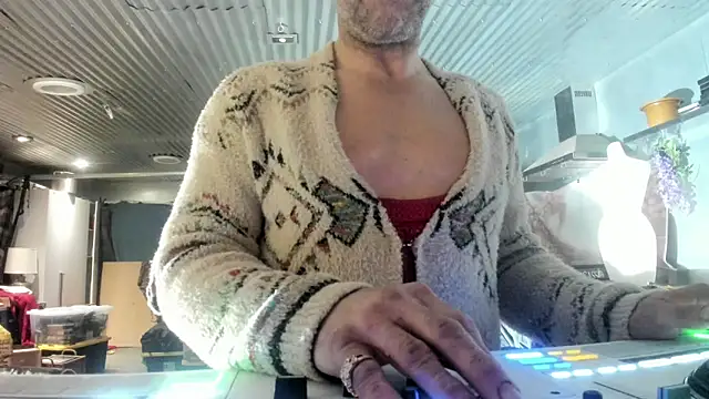 Snapshot of nolimitBackdoorman chatting on March 2026 01:30:01 PM nolimitBackdoorman online show from March 2026 01:30:01 PM