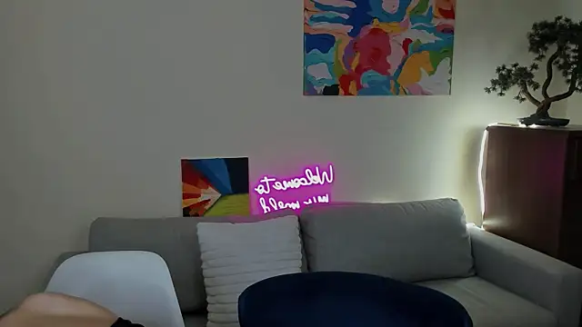 Snapshot of elza_rose chatting on May 2026 09:28:01 AM elza rose online show from May 2026 09:28:01 AM