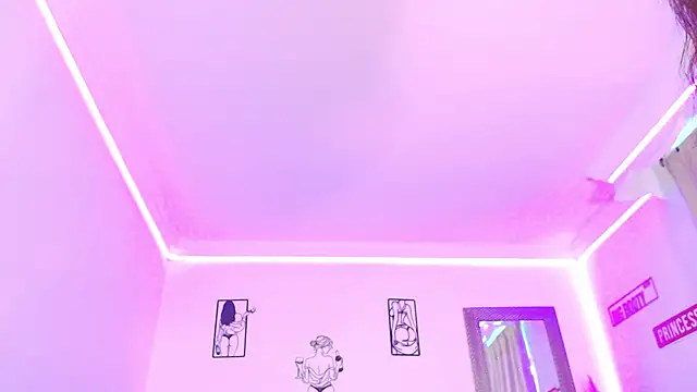 Anna belly online show from April 2026 12:33:01 PM