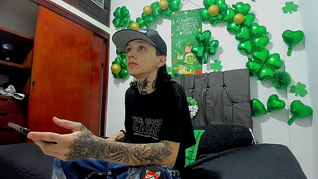 StraightBoy Nick online show from March 2026 04:50:02 AM