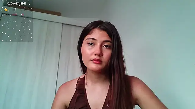 Snapshot of amy_innocent_1 chatting on June 2026 09:38:02 PM amy innocent 1 online show from June 2026 09:38:02 PM