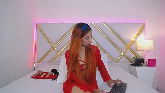 laila stilwiills online show from May 2026 06:31:02 AM