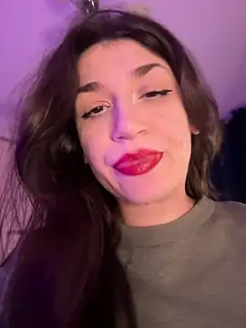 Snapshot of ScarletBloom_ chatting on February 2026 05:33:01 PM ScarletBloom online show from February 2026 05:33:01 PM