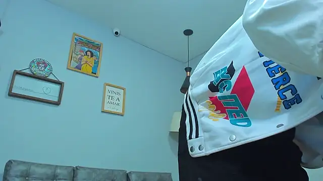 Xfire boy69 online show from January 2026 09:31:01 PM