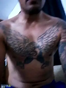 bigandstrong2217 online show from January 2026 05:43:02 AM