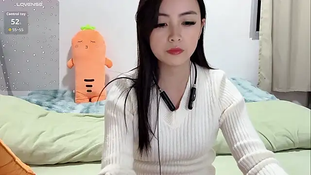 Snapshot of Yingbao-Baby chatting on December 2025 08:45:01 AM Yingbao-Baby online show from December 2025 08:45:01 AM