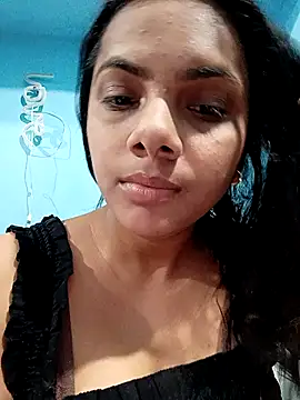 sofia-xy online show from February 2026 07:56:02 AM