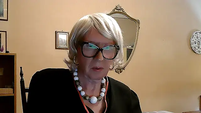 ROBY SWEETHOT online show from September 2025 11:09:02 PM