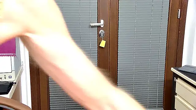 ROBY SWEETHOT online show from October 2025 09:36:02 PM