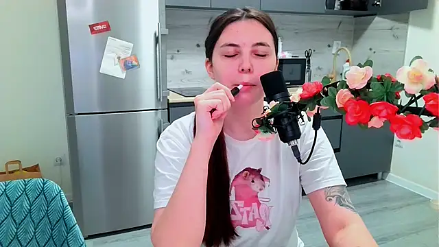 peachyness online show from January 2026 04:43:02 PM