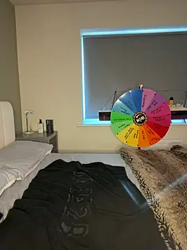 Lilly-Luscious online show from April 2026 05:19:02 PM