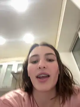 ZariaFlame online show from November 2025 09:52:02 PM