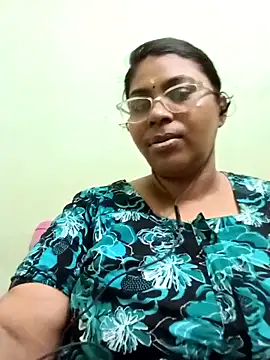 Snapshot of zara-mallus chatting on September 2025 05:22:01 AM zara-mallus online show from September 2025 05:22:01 AM