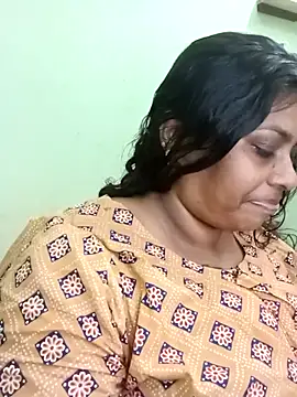 Snapshot of zara-mallus chatting on October 2025 07:00:01 PM zara-mallus online show from October 2025 07:00:01 PM