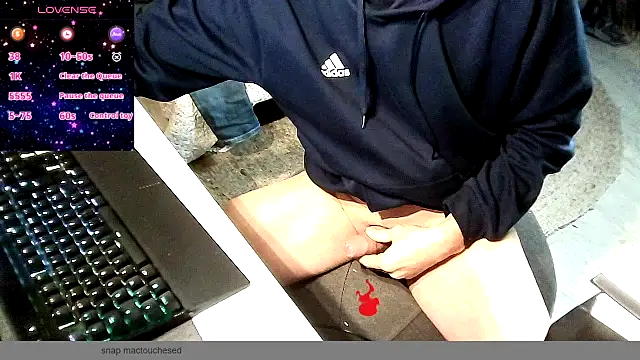 french male whorexh online show from October 2025 07:20:02 AM