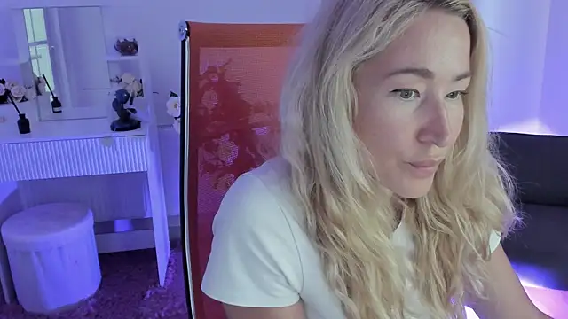AstraMonroe online show from July 2026 01:10:02 PM