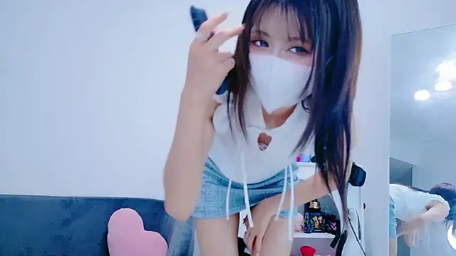 Snapshot of -Nyanko-chan- chatting on June 2026 09:09:01 PM -Nyanko-chan- online show from June 2026 09:09:01 PM