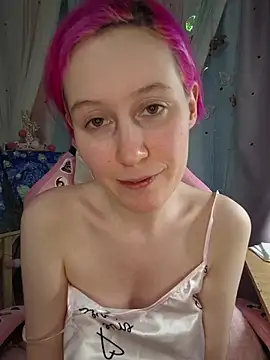 Fuzzy Unicorn online show from March 2026 07:32:01 PM