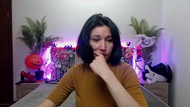 CameronEnns online show from October 2025 12:39:02 PM