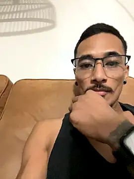 tanjir020 online show from September 2025 07:44:02 AM