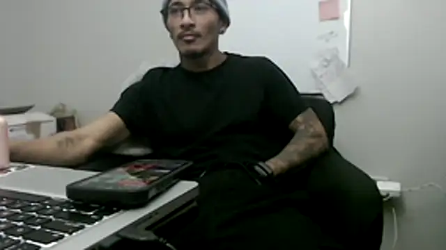 tanjir020 online show from February 2026 01:18:02 PM