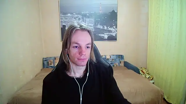 Snapshot of AdamDickens chatting on September 2025 08:24:02 PM AdamDickens online show from September 2025 08:24:02 PM