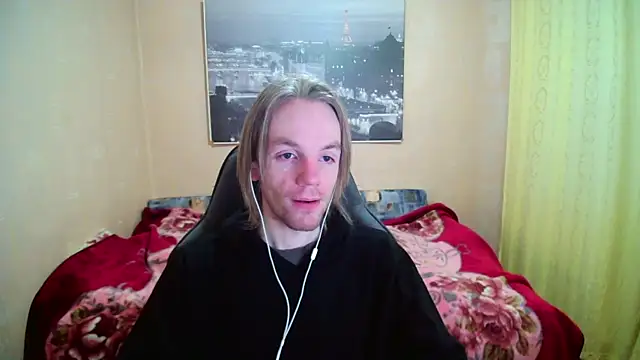 Snapshot of AdamDickens chatting on October 2025 08:49:01 PM AdamDickens online show from October 2025 08:49:01 PM