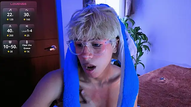 taichi bluy online show from November 2025 07:34:01 PM