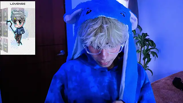 taichi bluy online show from November 2025 07:56:02 PM