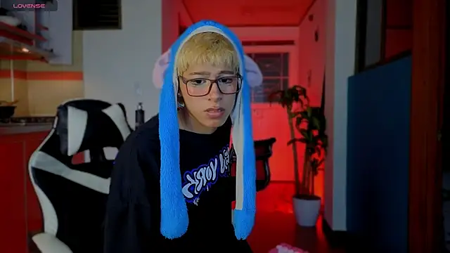 taichi bluy online show from January 2026 09:50:02 PM